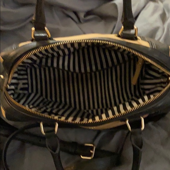 Authentic Kate Spade - Picture 2 of 2